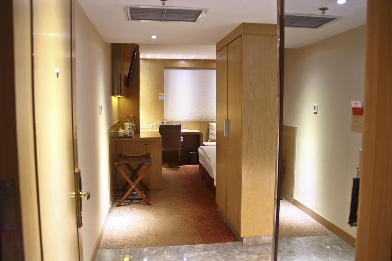 Shangdong Litian Hotel จี่หนาน ภายนอก รูปภาพ