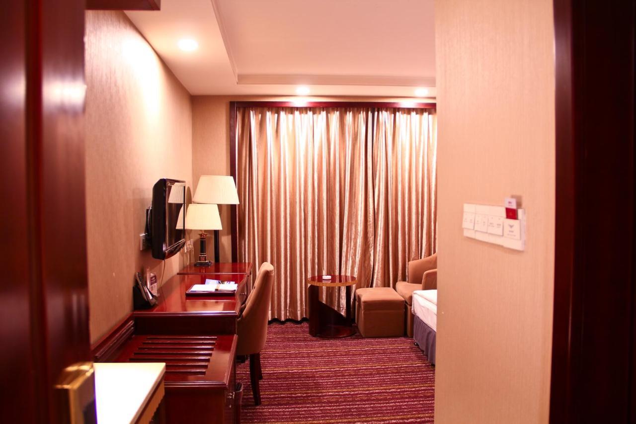 Shangdong Litian Hotel จี่หนาน ภายนอก รูปภาพ