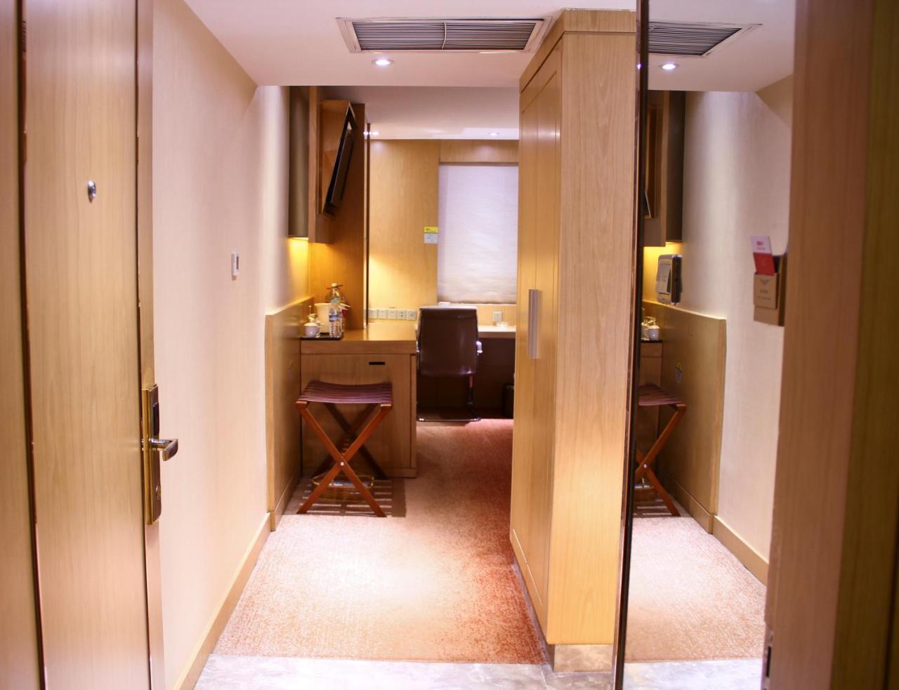 Shangdong Litian Hotel จี่หนาน ภายนอก รูปภาพ
