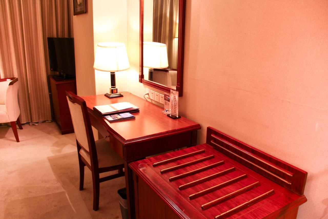 Shangdong Litian Hotel จี่หนาน ภายนอก รูปภาพ