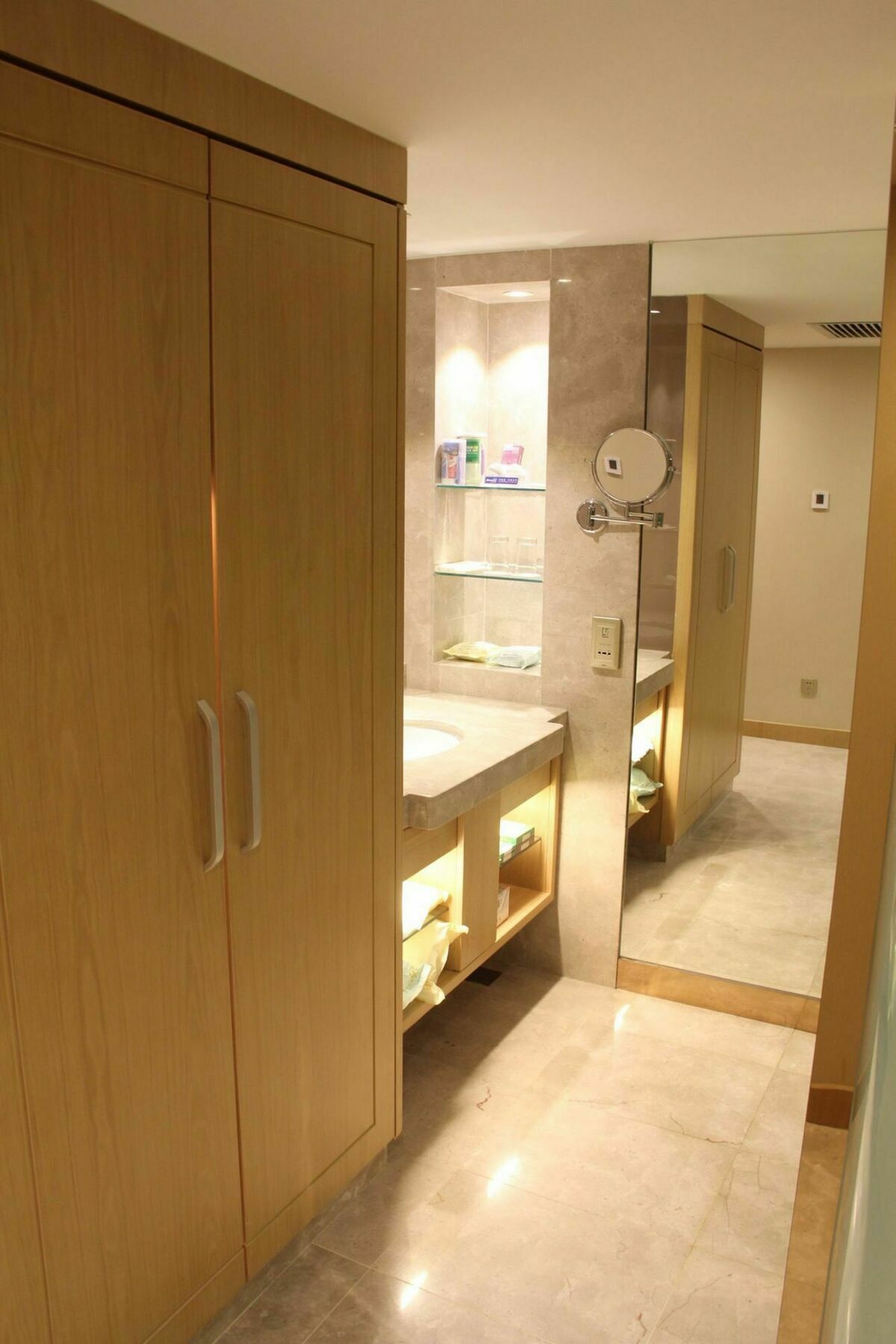 Shangdong Litian Hotel จี่หนาน ภายนอก รูปภาพ