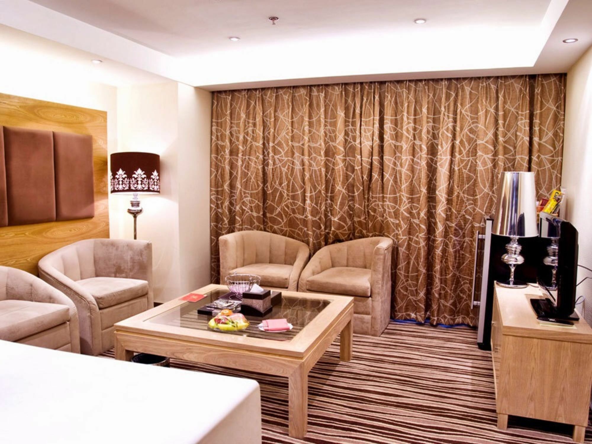 Shangdong Litian Hotel จี่หนาน ภายนอก รูปภาพ